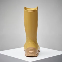 BOTTILLONS JAUNES LEGER PVC 100 FEMME 10 BOTTILLONS JAUNES LEGER PVC 100 FEMME -Regatta Promos Boutique bottillons jaunes leger pvc 100 femme 3