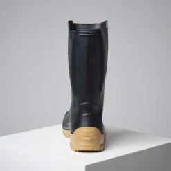 BOTTILLONS NOIRS LEGER PVC 100 FEMME -Regatta Promos Boutique bottillons noirs leger pvc 100 femme 3