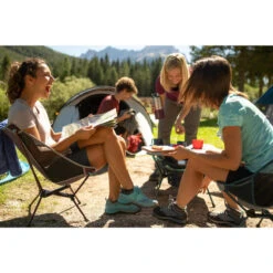 Quechua CHAISE BASSE PLIANTE DE CAMPING MH500 GRIS 16 Quechua CHAISE BASSE PLIANTE DE CAMPING MH500 GRIS -Regatta Promos Boutique chaise basse pliante de camping mh500 gris 6