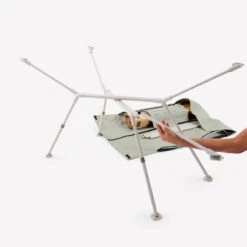 Quechua TABLE DE CAMPING COMPACTE 4/6 PERSONNES - PLATEAU BOIS - POCHE DE RANGEMENT -Regatta Promos Boutique table de camping compacte 46 personnes plateau bois poche de rangement 5